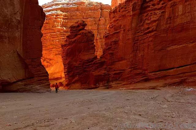 温宿大峡谷雅丹地貌,温宿大峡谷是什么地貌