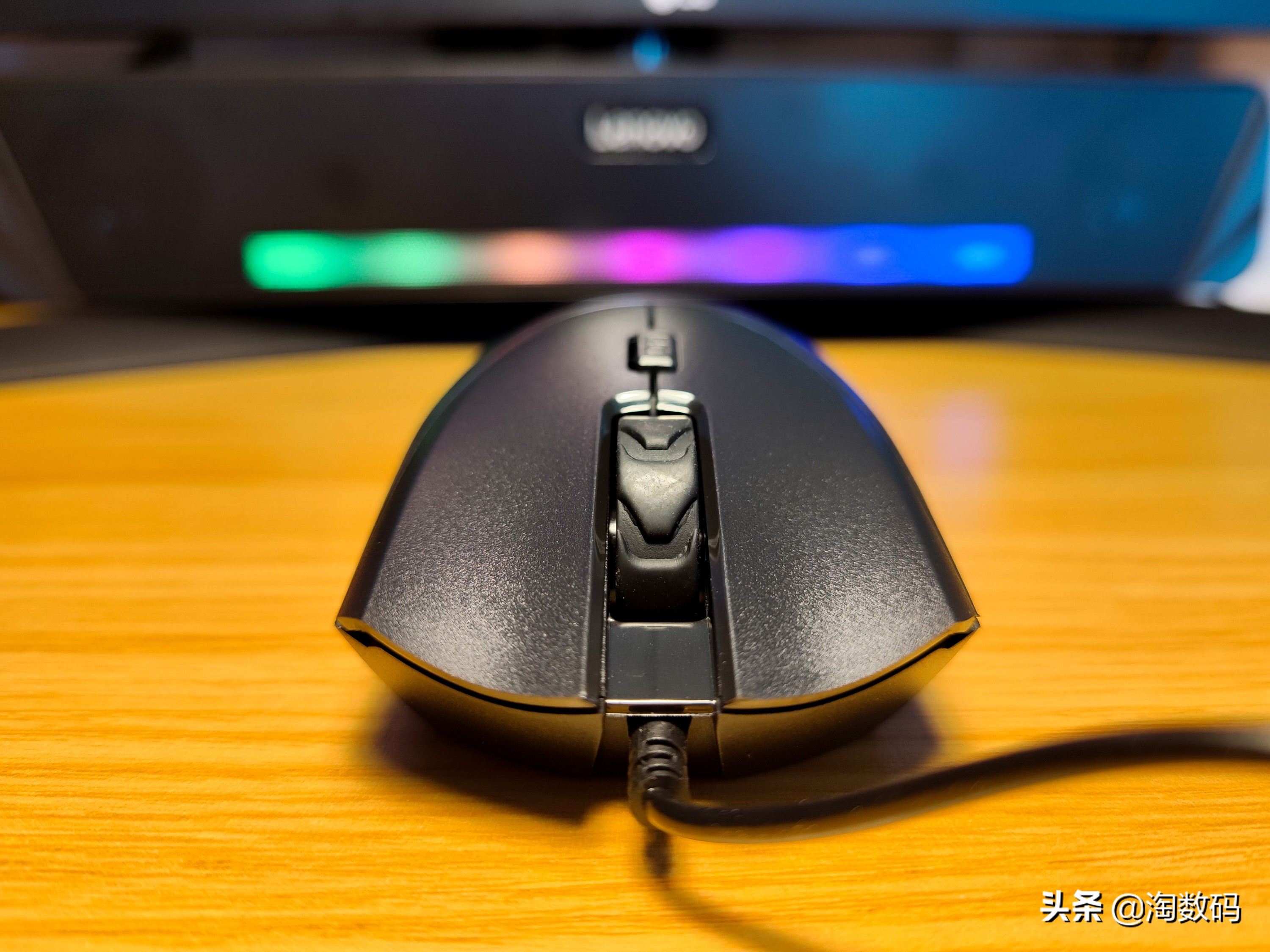 100元左右罗技和雷蛇鼠标测评,雷蛇罗技鼠标测评