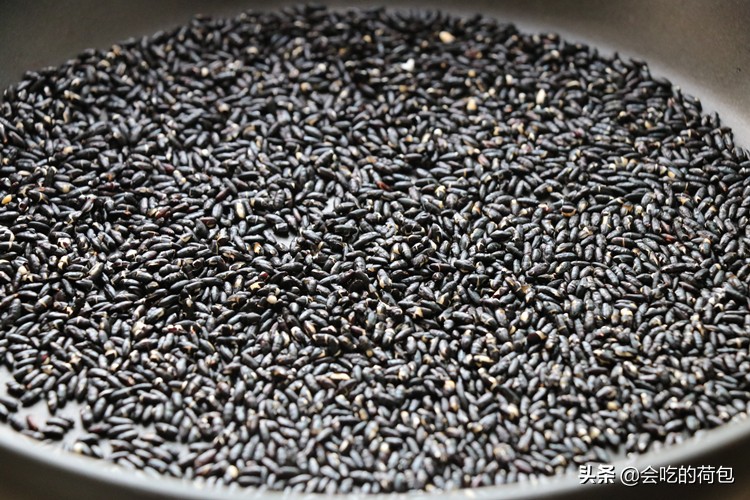 没事多吃黑豆教你一个营养做法,夏天买的黑豆怎么做好吃
