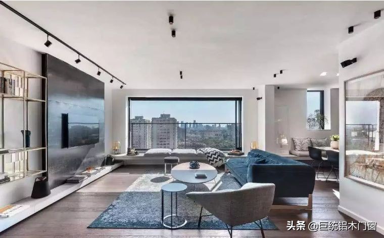 巨统赏析丨轻奢，是一种生活态度