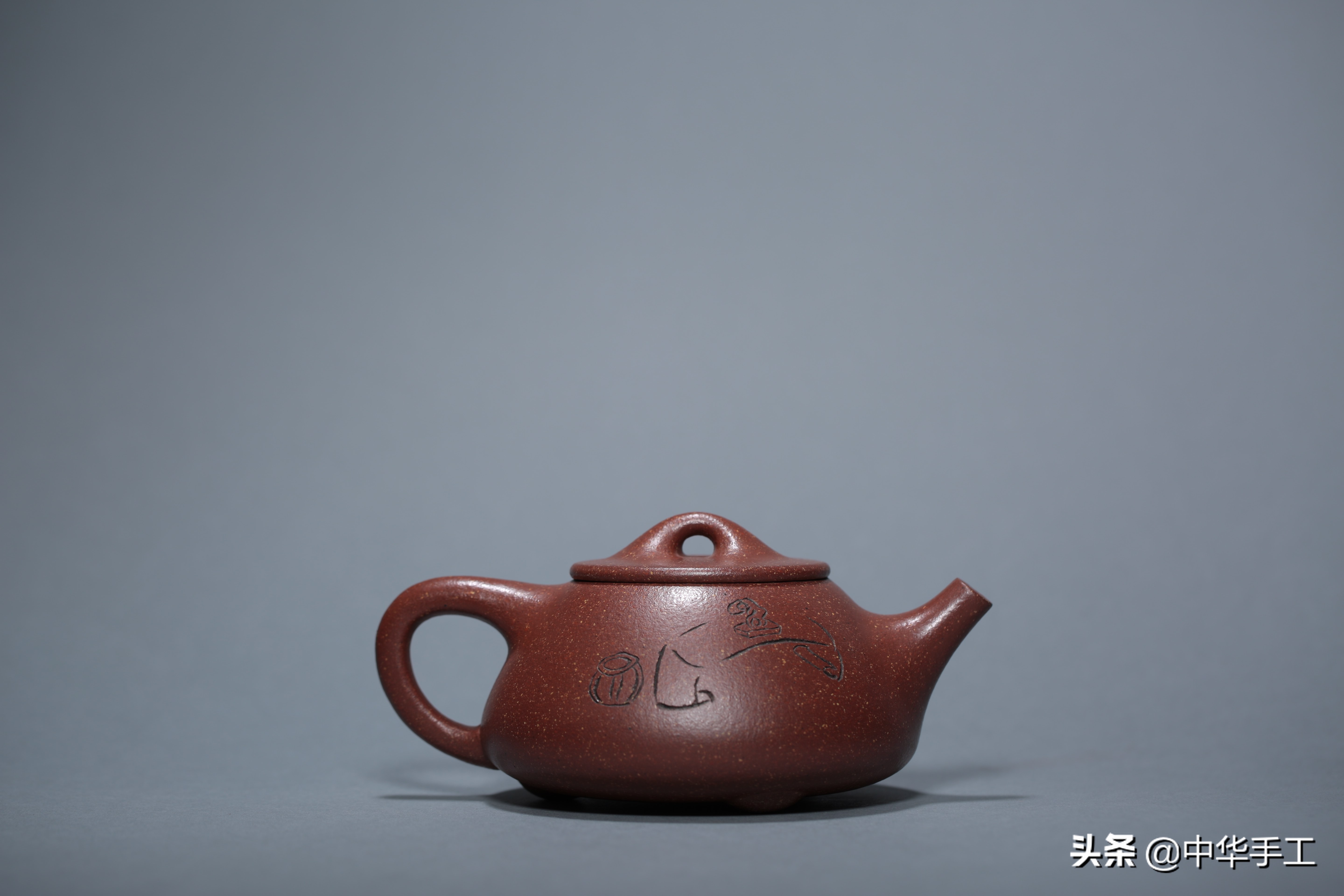 12000元紫砂壶被打破,一把紫砂壶1200元