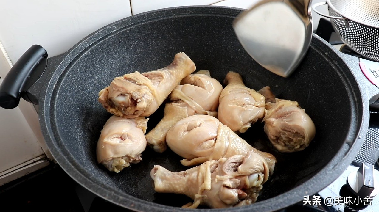 鸡腿最简单也是最好吃的做法,9种家常美味鸡腿做法一学就会了
