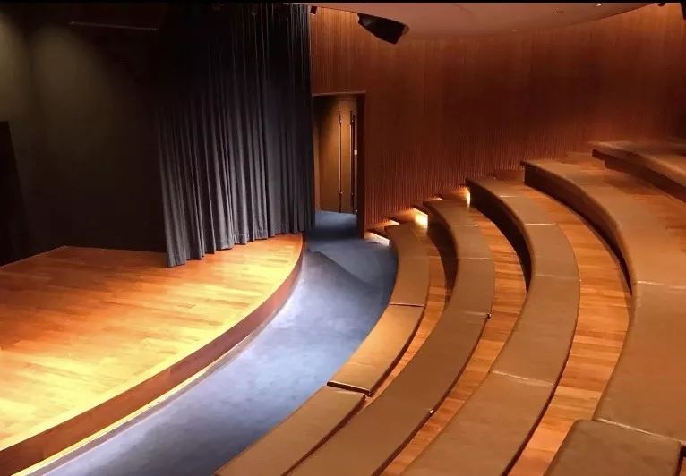 城南夜生活怎么样,城南夜晚生活视频