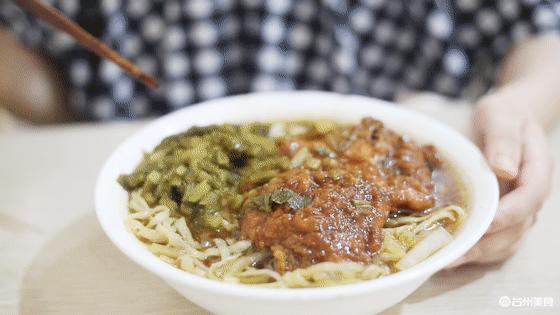 你可以说不好吃但不能说没吃饱,台州又好吃又好玩这句话对吗