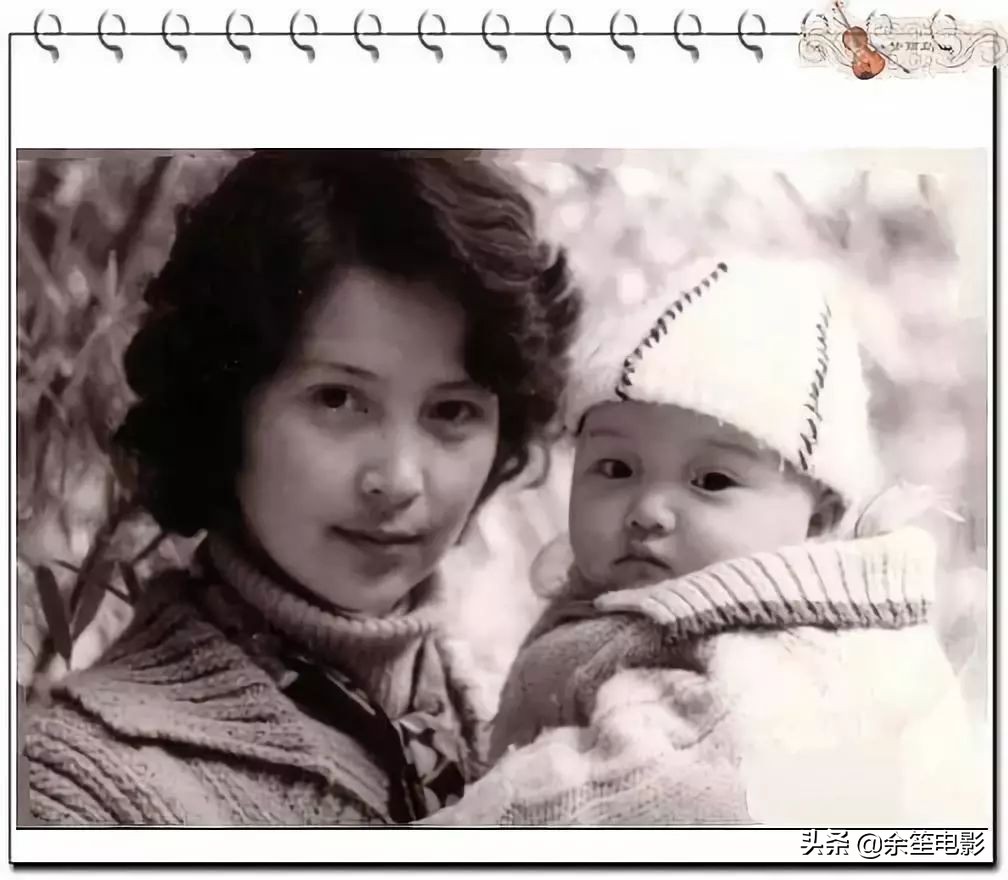 张伟欣年轻时照片,内地女演员张伟欣简介