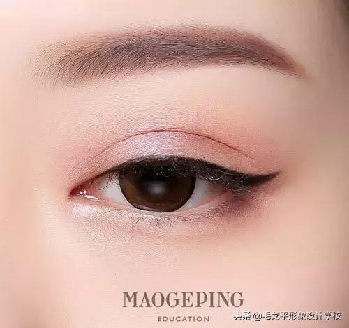 放大双眼眼妆单眼皮怎么画,简单画眼妆教程视频大全
