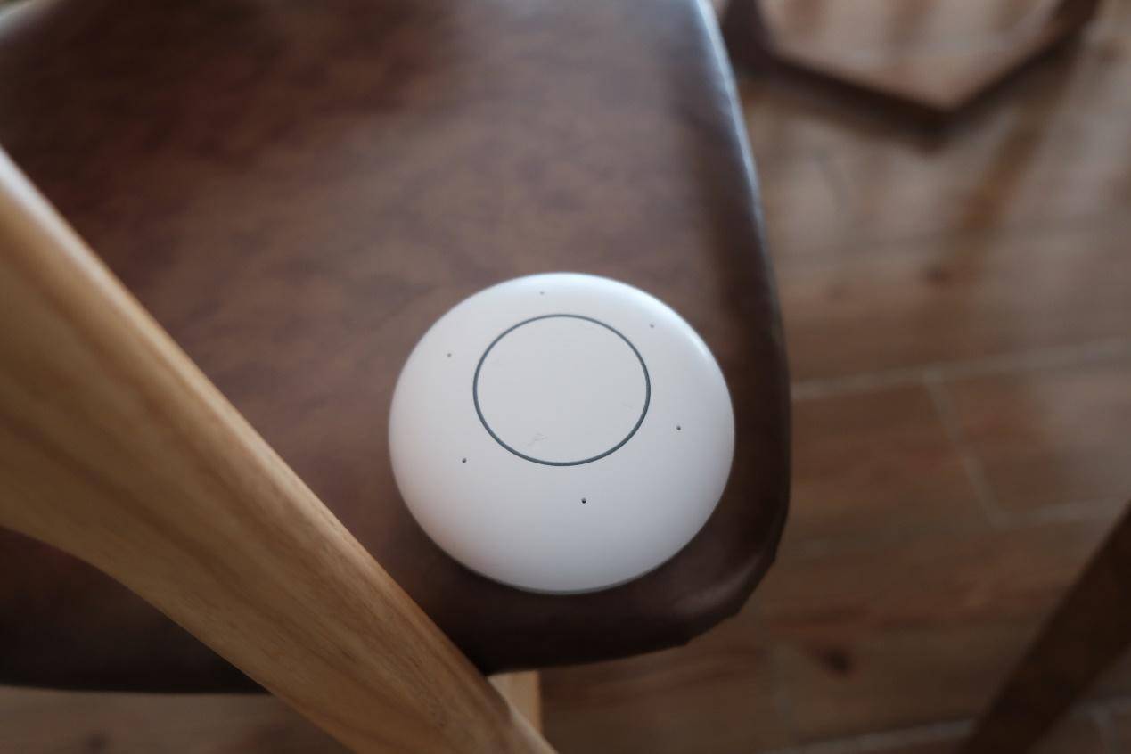 荣耀YOYO音箱体验评测：无卡通话，拥有取代座机的巨大潜力