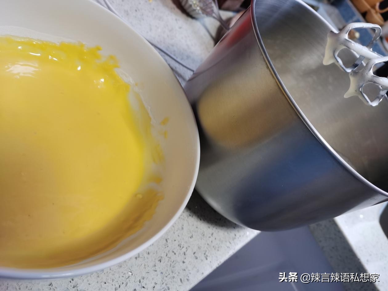 不用低筋粉也可以做的蛋糕,没有低筋粉做蛋糕卷