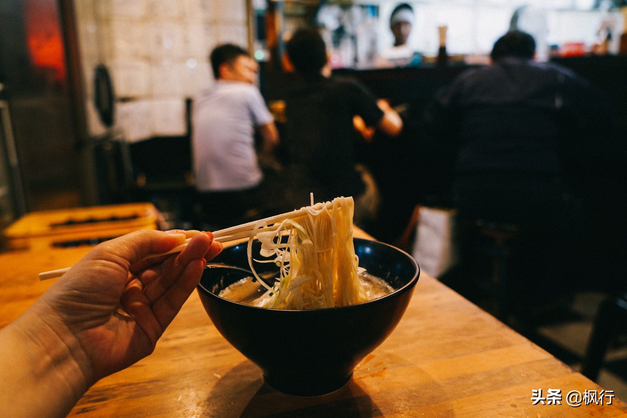 日本拉面是否还值得做,日本拉面到底好吃吗