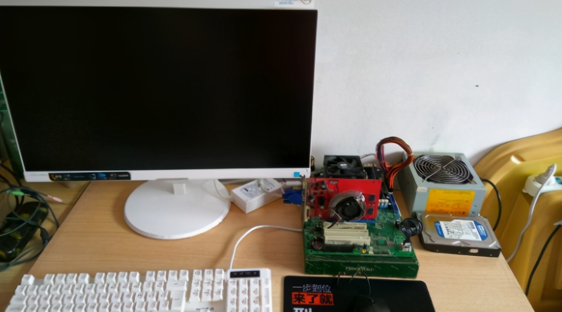 鞋盒可以当机箱么,鞋盒当电脑机箱