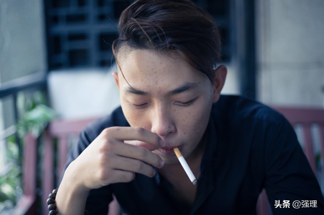 有没有上夜班的朋友,上夜班真的好难好难熬