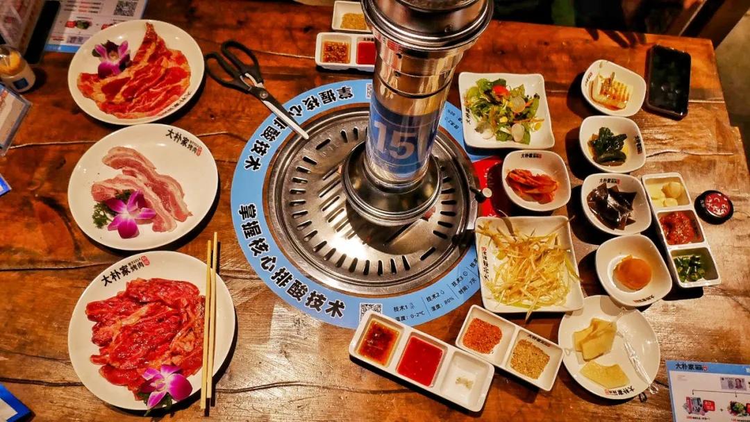 哎呀妈呀思密达，这座边境小城让我成功穿越