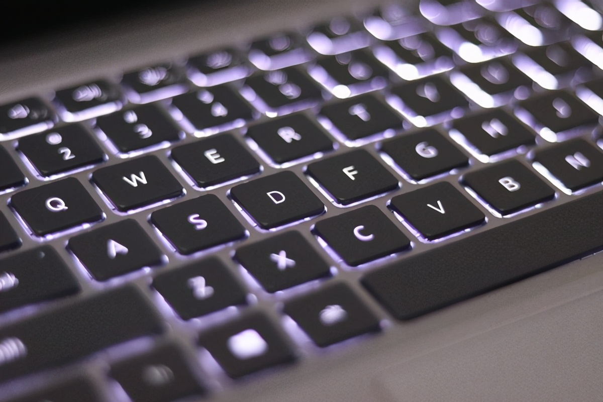 戴尔latitude5340介绍,戴尔latitude9430