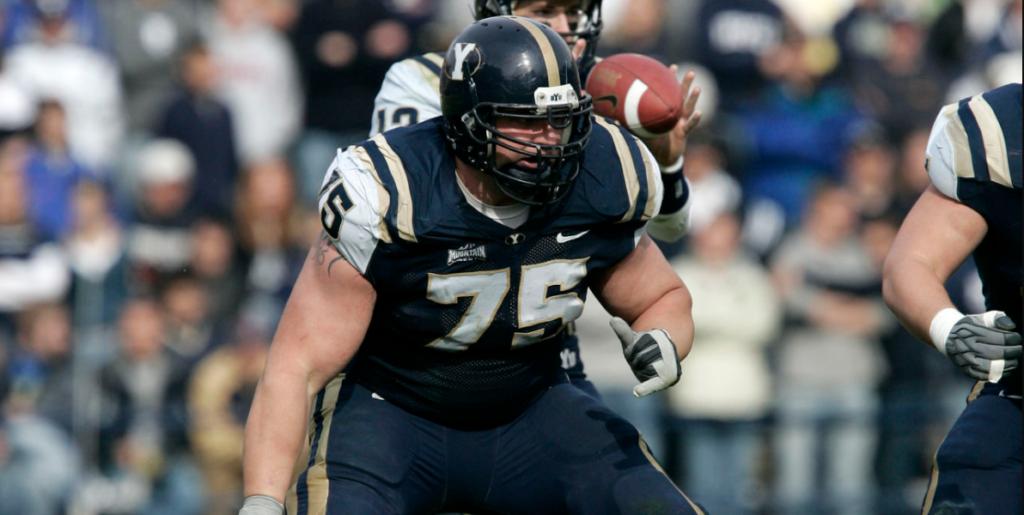 225磅有多重,nfl橄榄球225磅卧推纪录