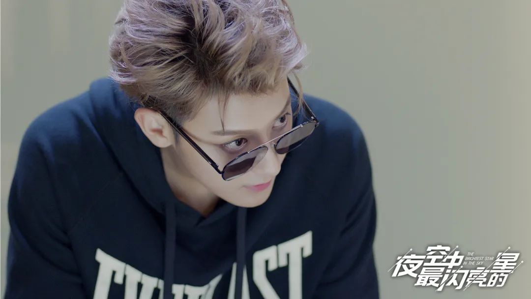 黄子韬创造营2020时尚,黄子韬创造2020不一样的视频