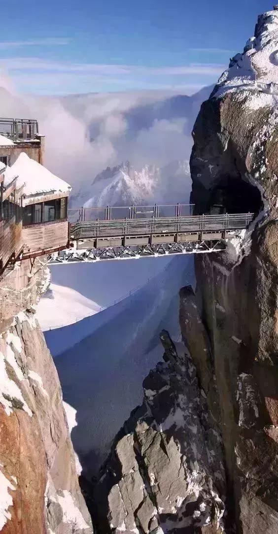 天路天路，难得一见！震撼你的双眼