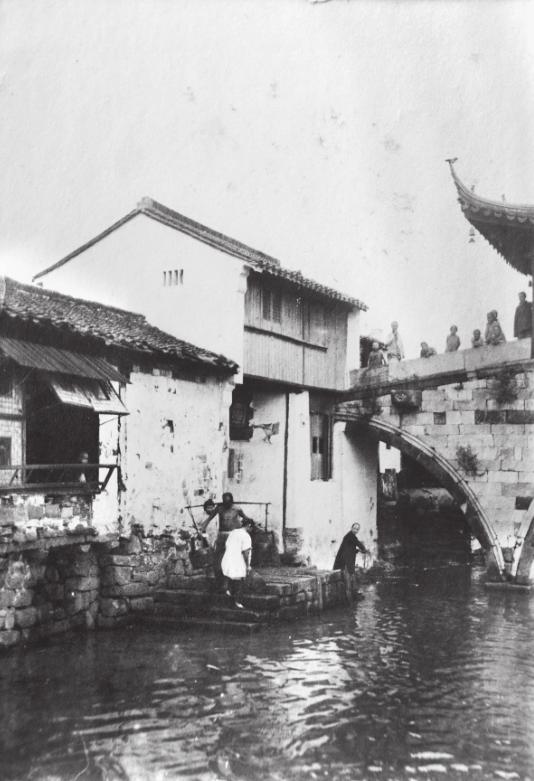 故乡是我们离家时的坐标,故乡是我们年少了想回的地方