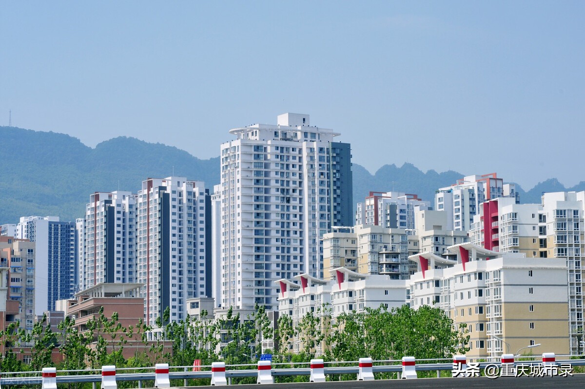 重庆有没有规划镇上的地铁,重庆主城人少的地方