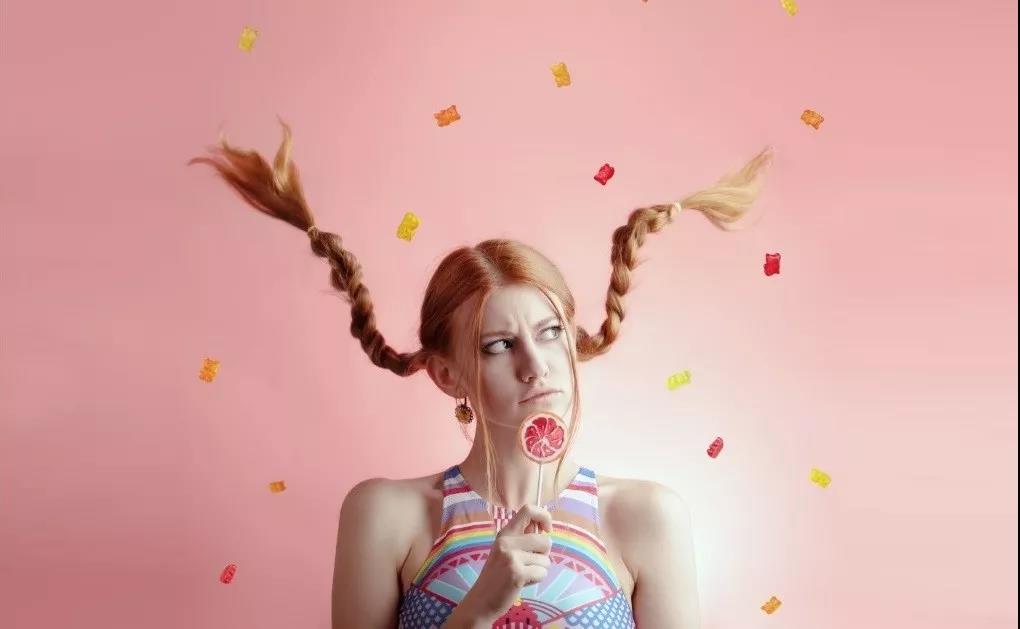 室友把我的香水打烂了,舍友打翻我的化妆品