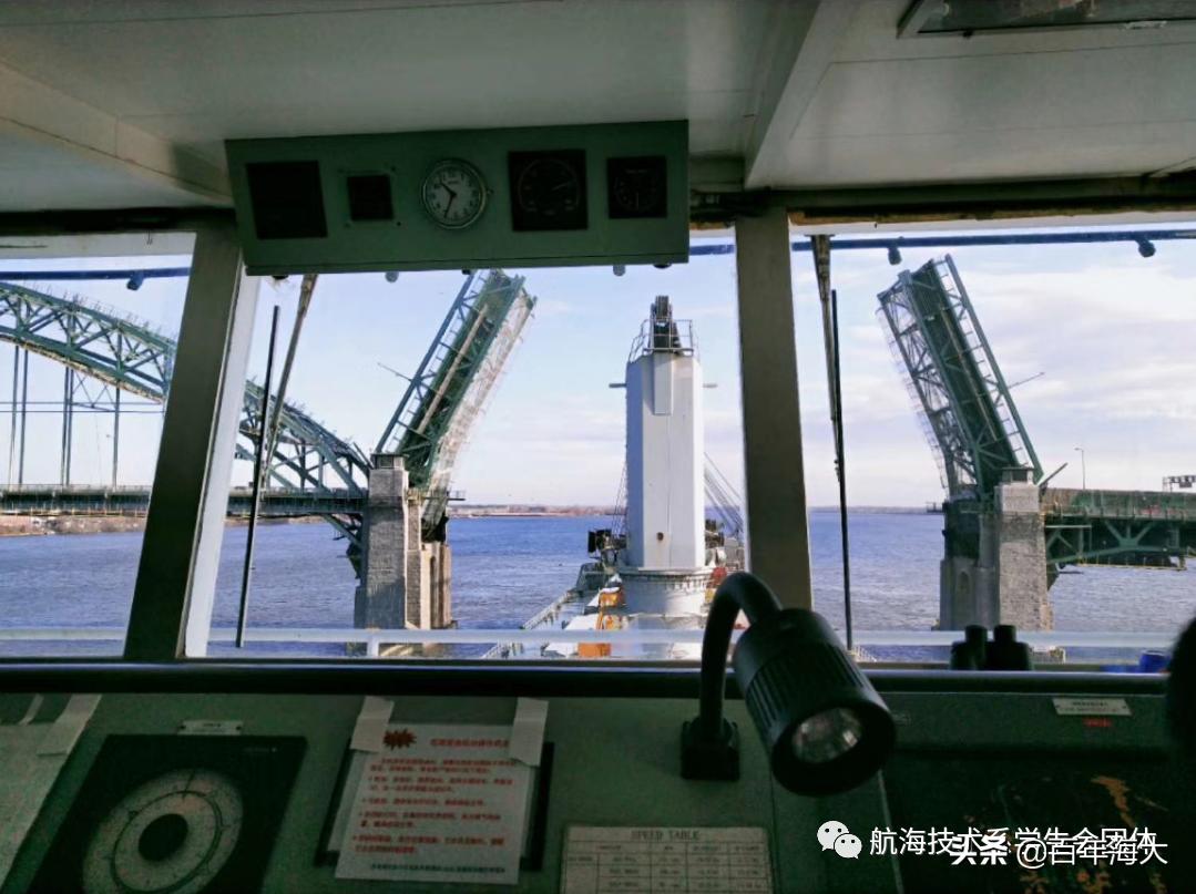 这个小妮不简单,乡下丫头不简单