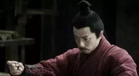 韩信的一生超励志,功高震主韩信蒯彻