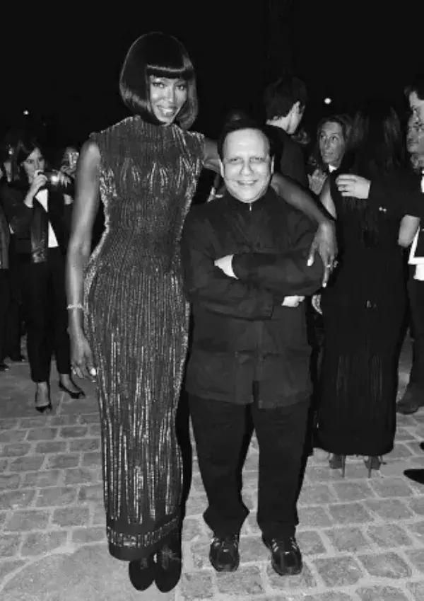 整个时尚圈都在悼念的时装设计师“紧身衣之王”AzzedineAlaïa