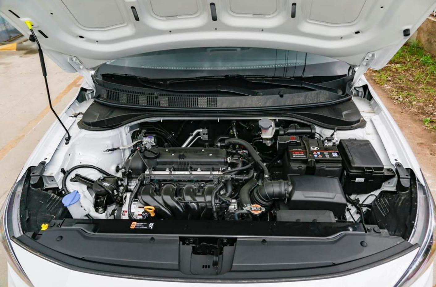 悦动1.6功率,现代悦动1.6发动机油耗