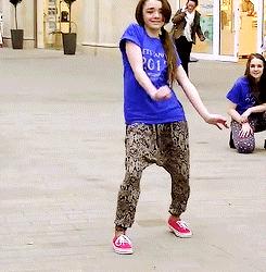 权力的游戏这款游戏费钱吗,权力的游戏全球总收入