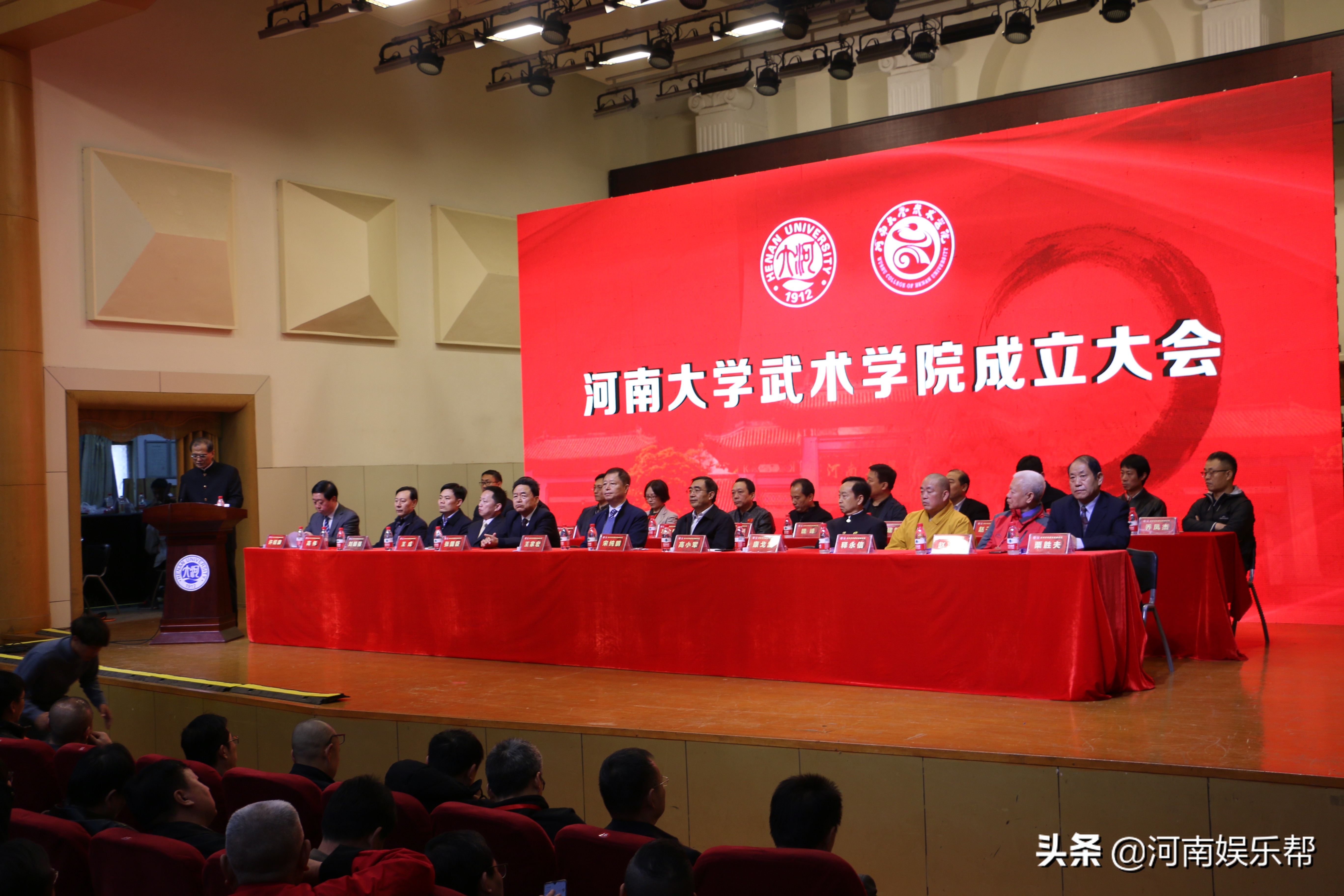 河南登封嵩山少林武术学院,国内有名的武术学校