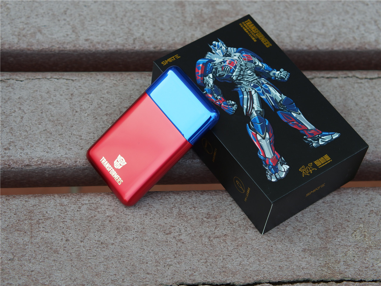 须眉剃须刀变形金刚,须眉变形金刚版剃须刀