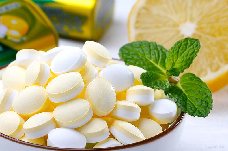 小孩胃痛自己在家怎么解决,孩子胃痛怎么办快速止痛方法12岁