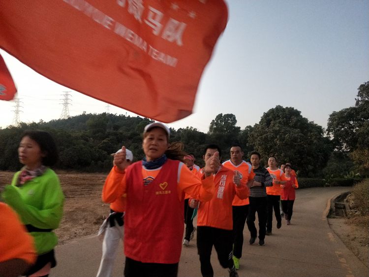 魅力深马,微马同行!六约微马助力深圳国际马拉松