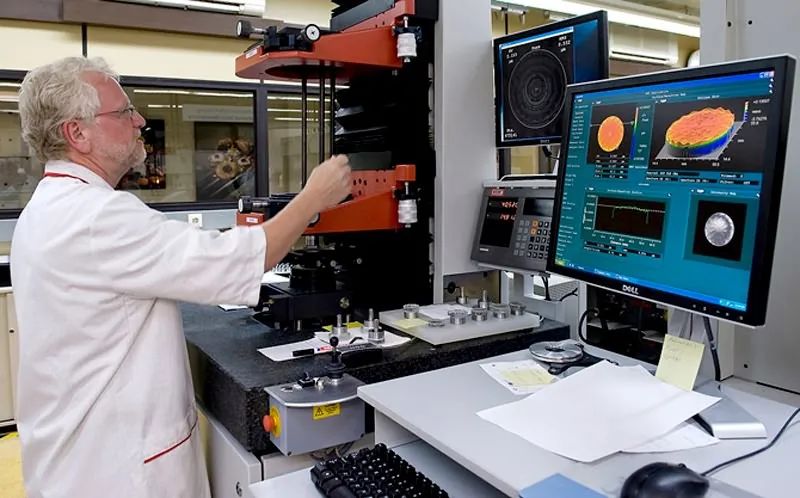 为什么这么多人捧华为,为什么这么多人养异宠