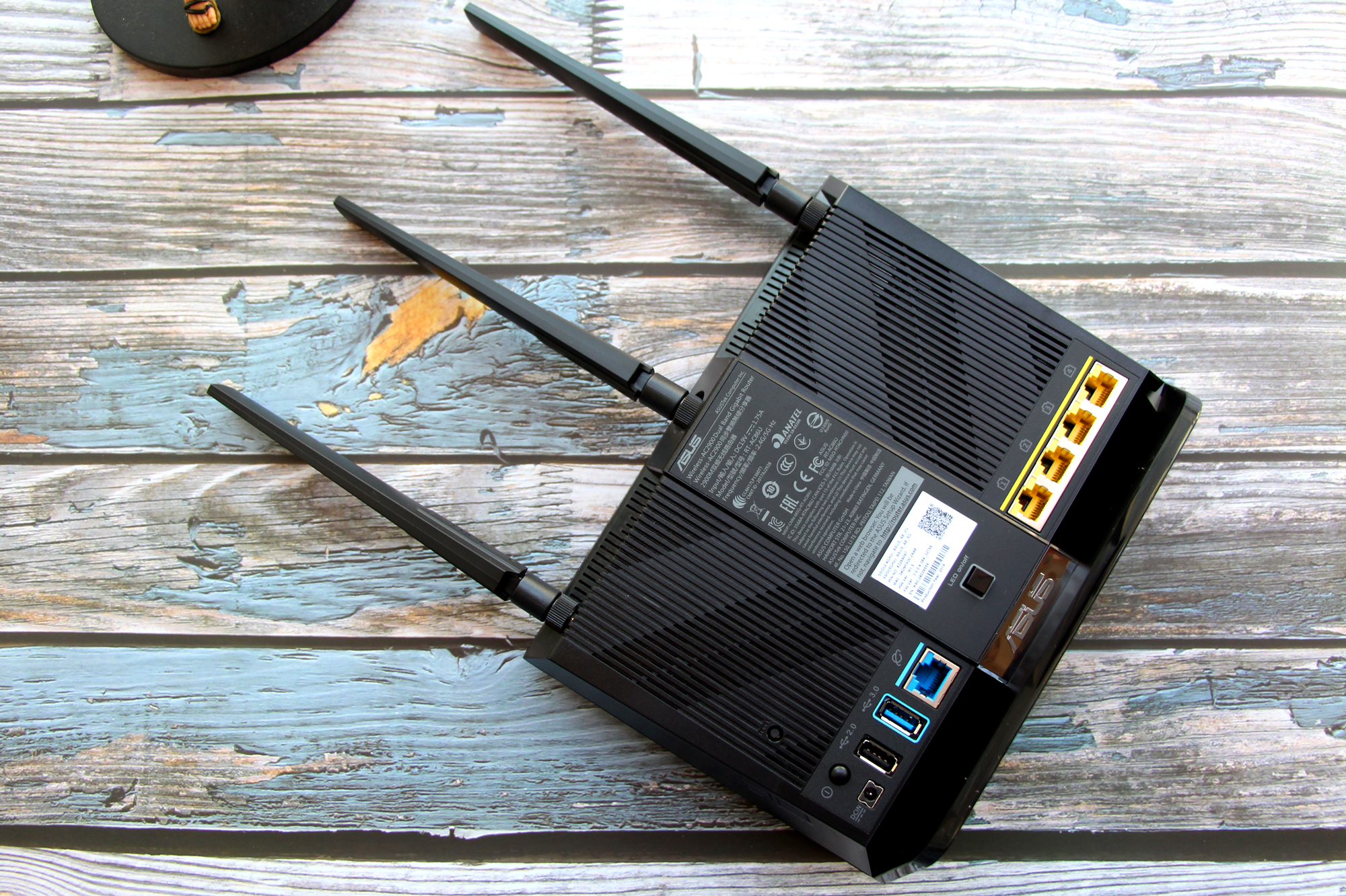 华硕rt-ac86uaimesh设置,华硕ac86u穿墙效果测试