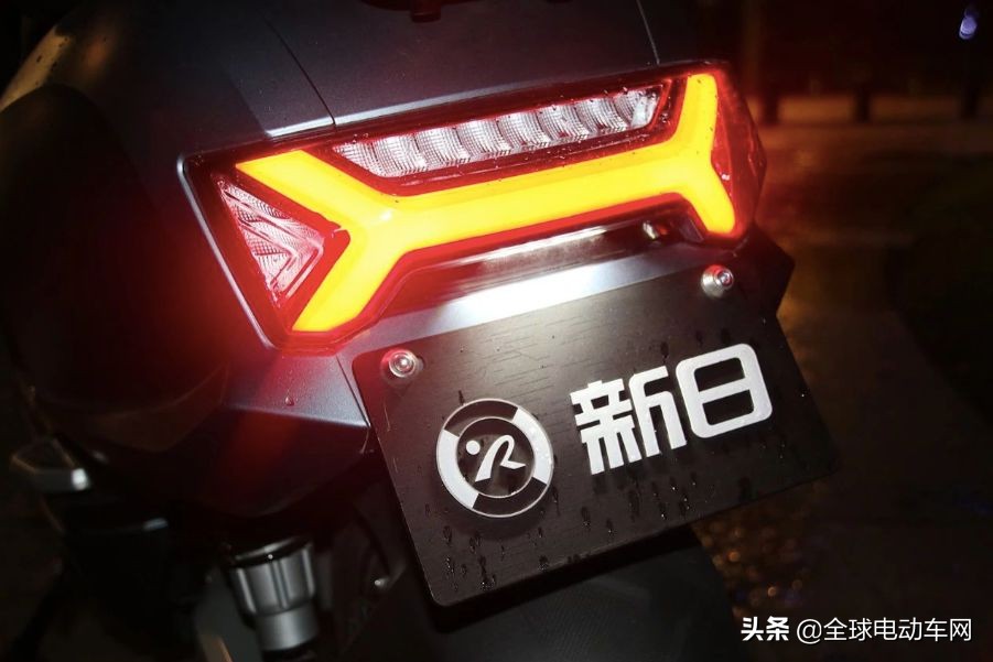 新日r5怎么调仪表功能,新日R5驾驶指南