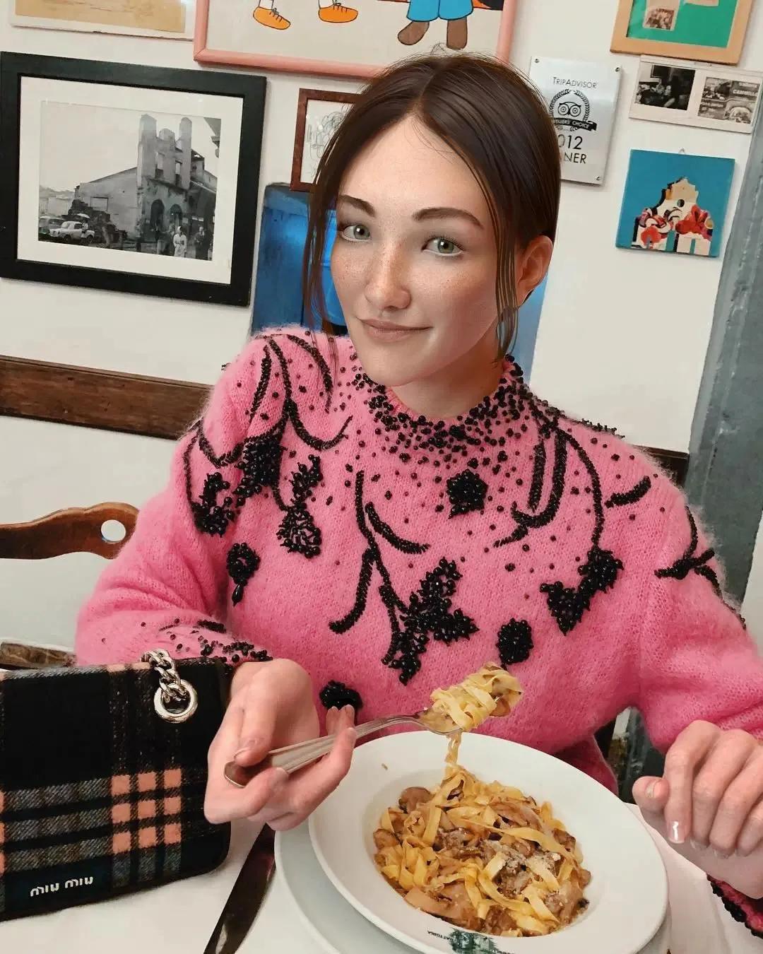 网红一年赚几十亿真的假的,揭秘年入千万网红