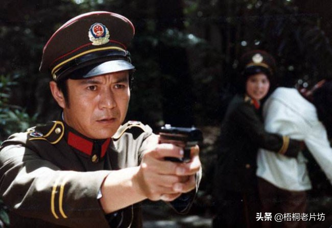 丁一在咱们的牛百岁里扮演谁,丁一和陈裕德的电视剧