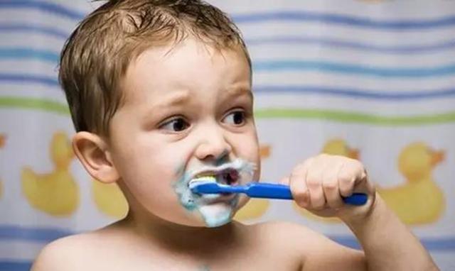 严厉控制孩子吃零食好吗,严格控制孩子吃零食