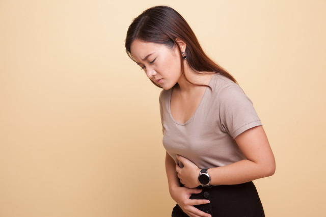 空腹吃苹果吐了怎么办,空腹吃甜的胃酸怎么办