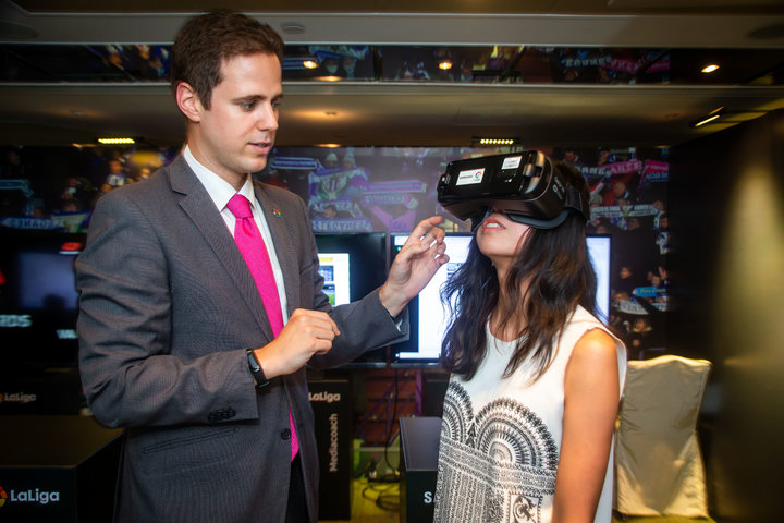 足球顶级联赛球队,顶级足球球员为什么那么贵