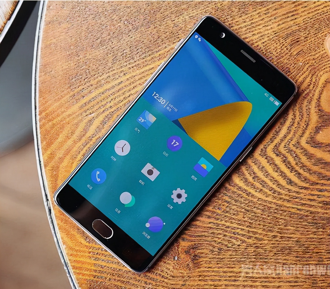 手机默认壁纸,苹果手机如何恢复默认壁纸