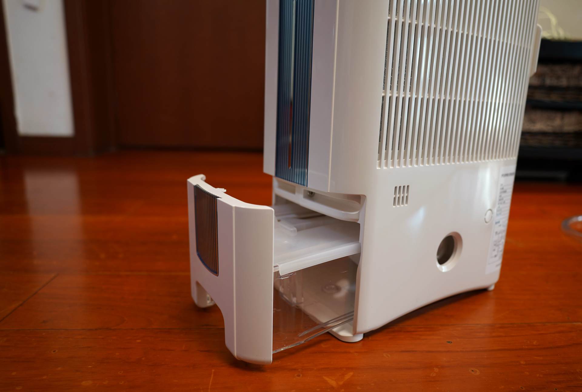 不用压缩机除湿,无压缩机除湿机的除湿原理