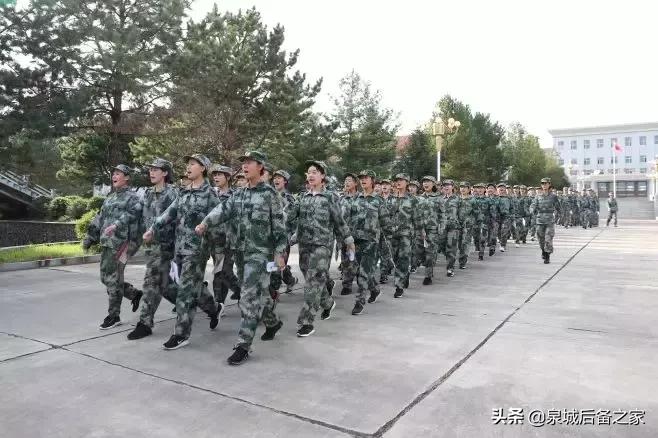 役前训练女兵标准,役前训练什么人会被淘汰