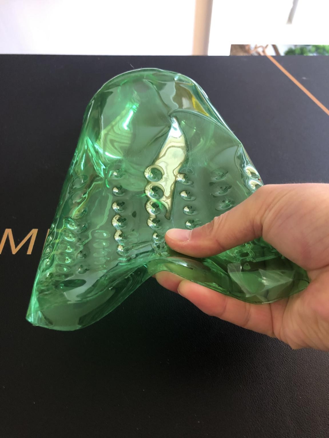 废物利用手工假山鱼缸,矿泉水瓶废物利用养金鱼