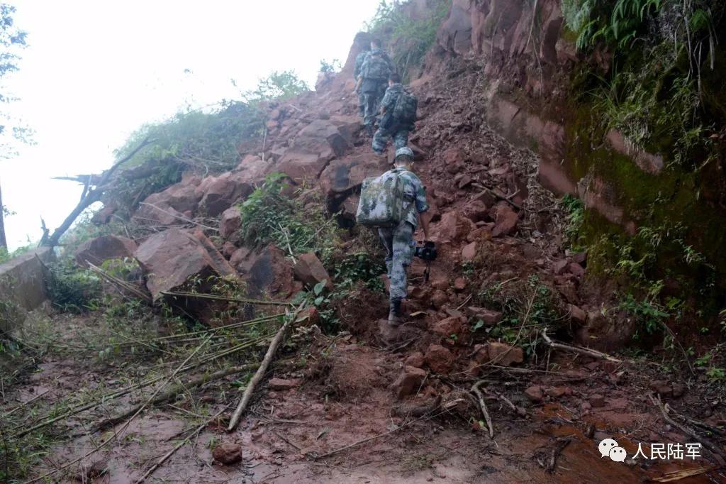 100张中国海防巡逻图,看哭了盘点中国军人的戳泪瞬间