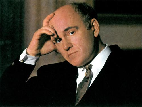 百年雅马哈：如何制造一架靠“音质”取胜的钢琴？