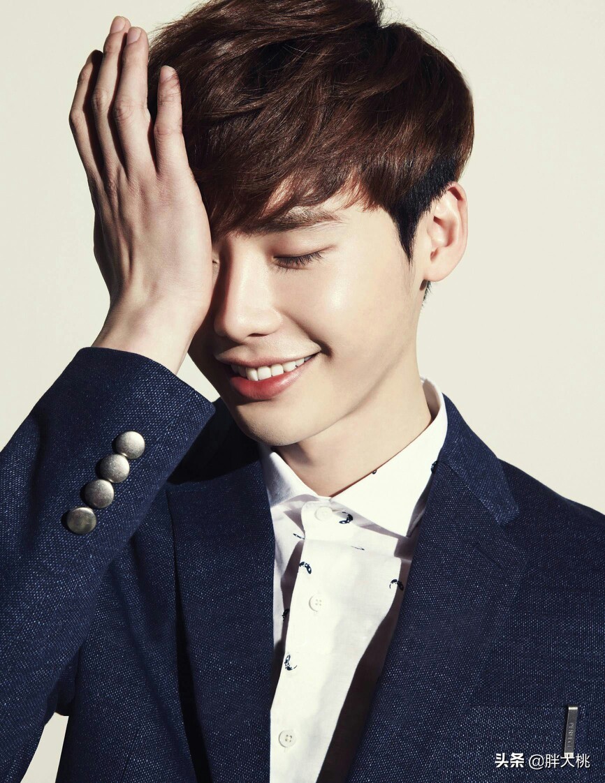 韩剧腹肌美男图片,欧巴腹肌韩剧