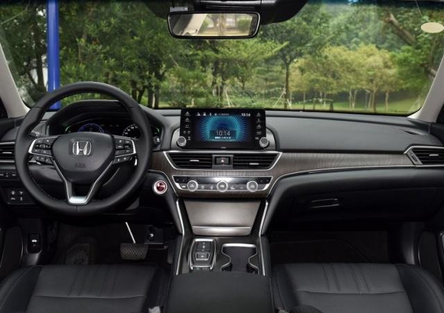 25万油电混动雅阁,本田雅阁有油电混动吗