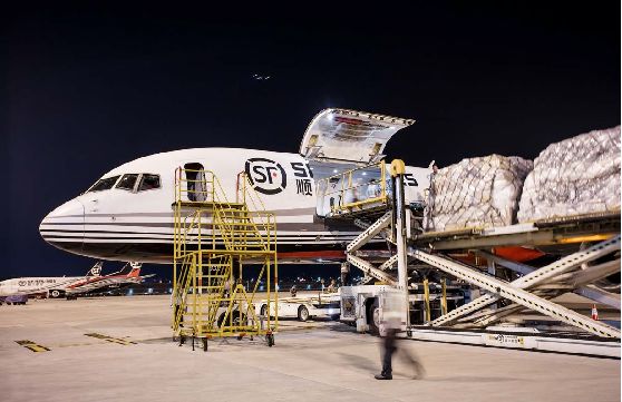 从地头到餐桌物流真快,从田头到餐桌上的美食