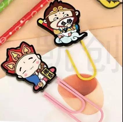 西安大唐不夜城感受一下灯火璀璨,颠覆年味当国潮文创遇上年货